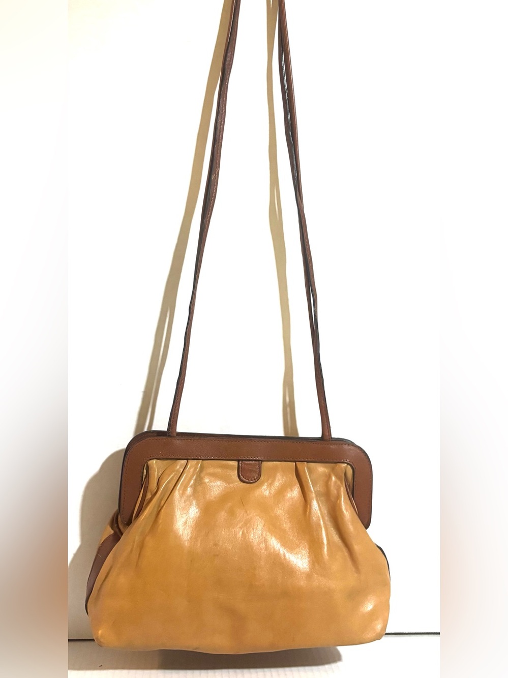 Vintage Classic Two-Tone Leather Shoulder Bag in Mustard and Brown